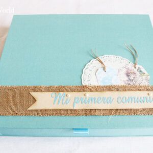 Álbum-libro comunión vintage con caja Sandra 2
