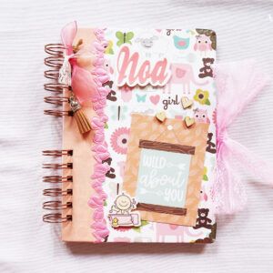 Diario del bebé personalizado niña