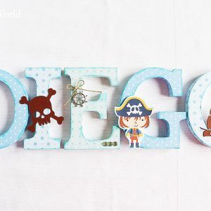 Letras madera niño personalizadas piratas